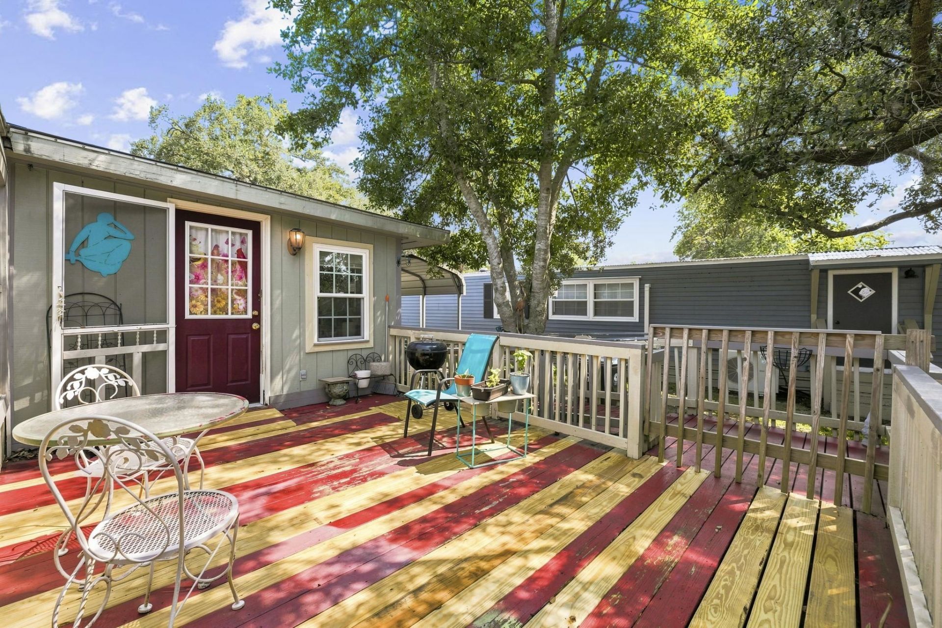 155 Ridgeway Loop Photo 22