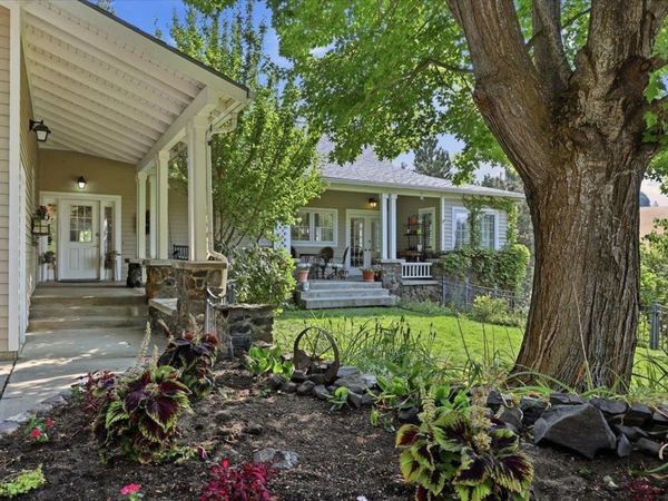 8417 S Windmill Rd, Spokane, WA 99223
