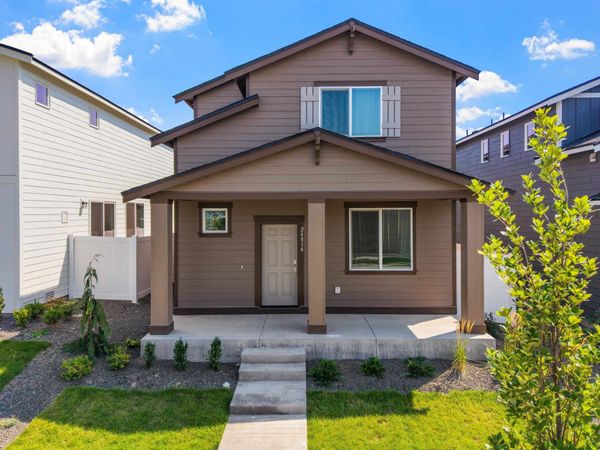 24814 E Coopers Hawk Ln, Liberty Lake, WA 99019