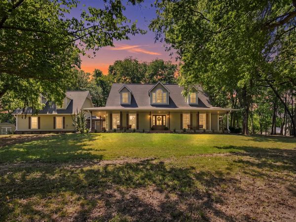 9376 Colonial Drive, Claremore, OK 74019