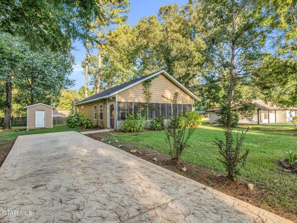 270 Arnold Drive, Starkville, MS 39759