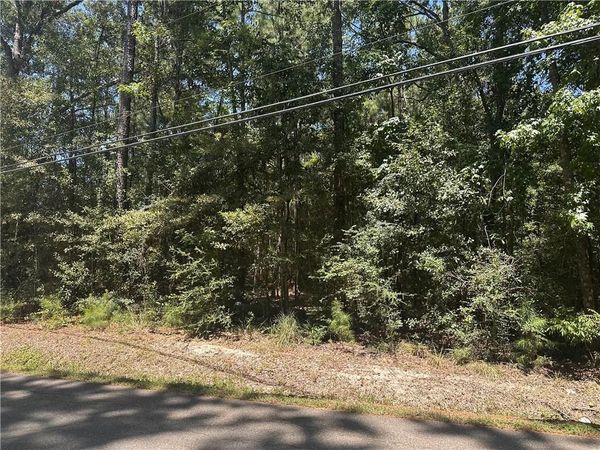 CROWN Drive, Ponchatoula, LA 70454