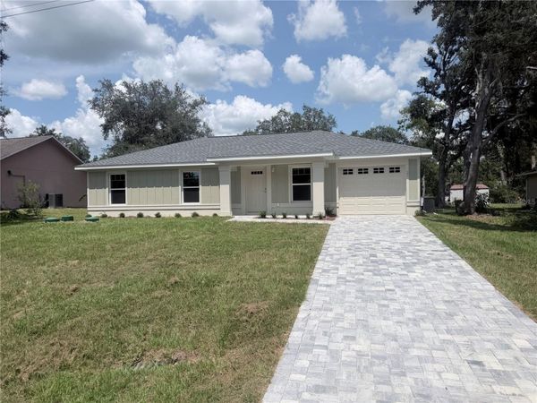 23 OAK CIRCLE , OCALA, FL 34473