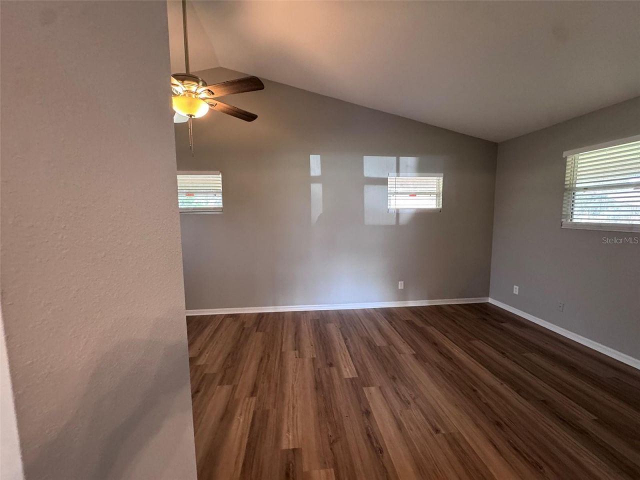 908 Silver Ridge Way , Valrico, FL 33594 Photo