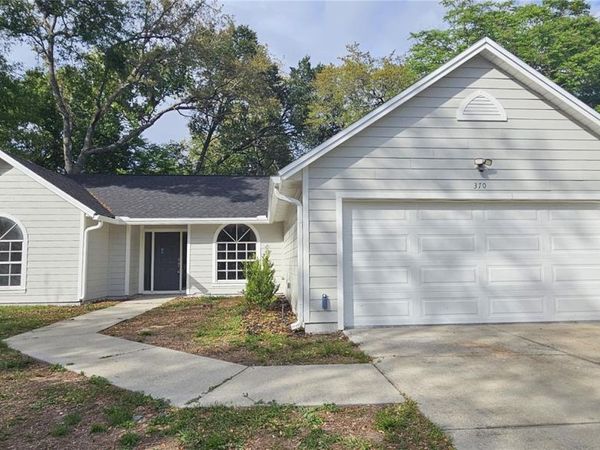 370 S COBBLE COURT , MOUNT DORA, FL 32757