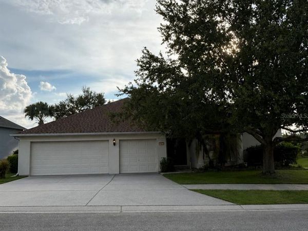 602 HERNANDO PLACE, CLERMONT, FL 34715