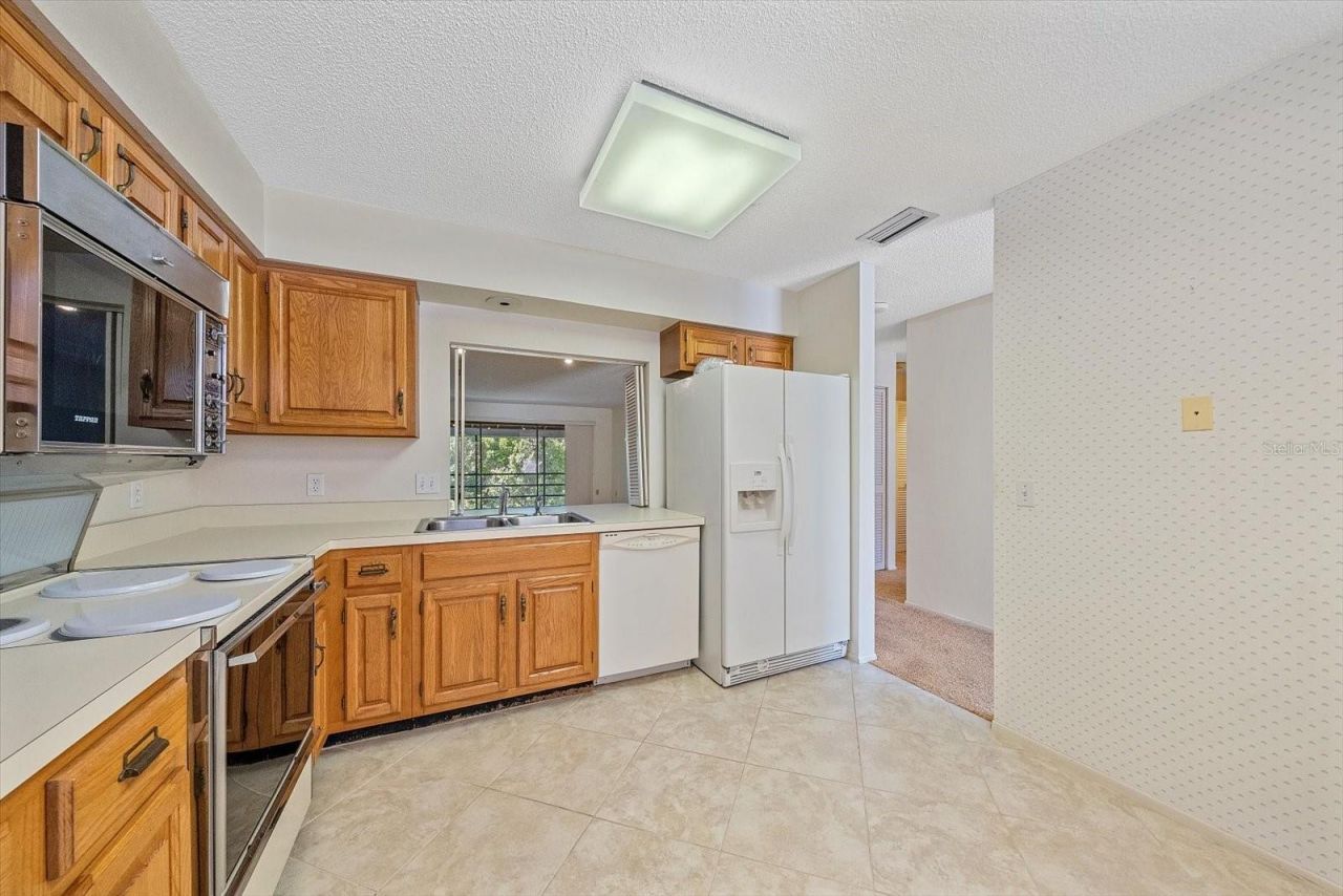6347 Approach Road, Unit 2F, Sarasota, FL 34238 Photo