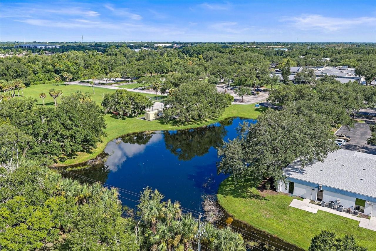 6347 Approach Road, Unit 2F, Sarasota, FL 34238 Photo