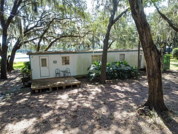 170 E COWPEN LAKE POINT ROAD , HAWTHORNE, FL 32640