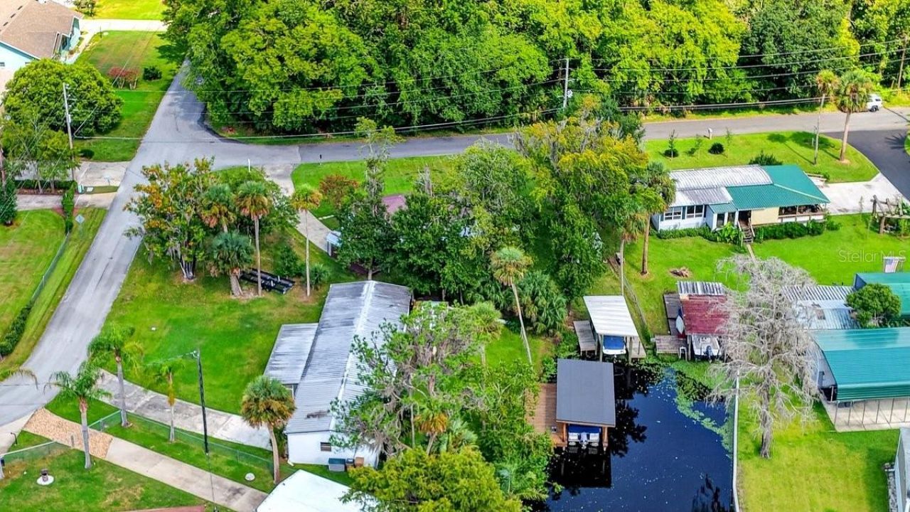 55707 Jamie Drive, Astor, FL 32102 Photo