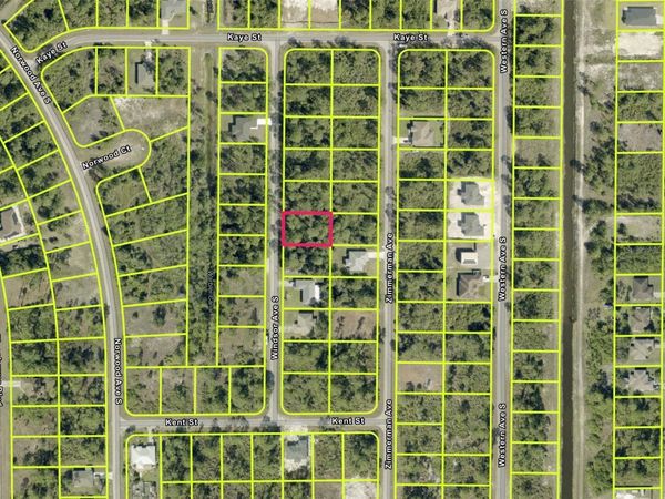 451 WINDSOR AVENUE S, LEHIGH ACRES, FL 33974