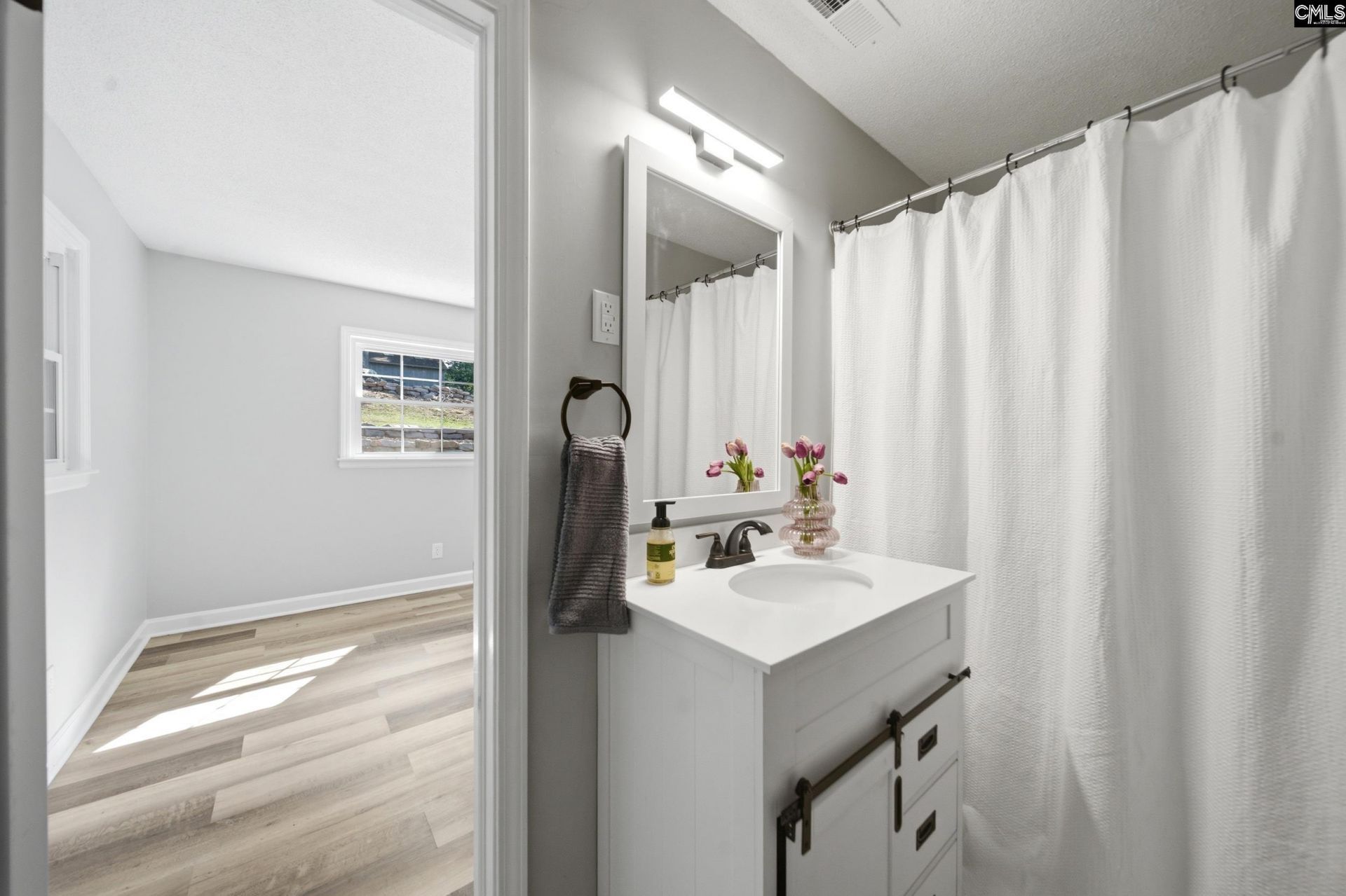 26 Nob Hill Road  Photo 17