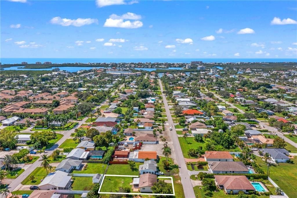 22 3rd St , Bonita Springs, FL 34134 Photo