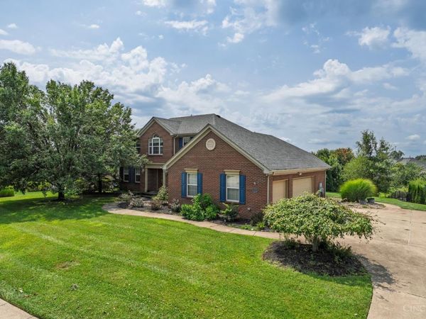 5593 Eden Ridge Drive, Green Twp, OH 45247