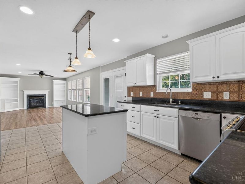 5593 Eden Ridge Drive, Green Township, OH 45247 Photo 14