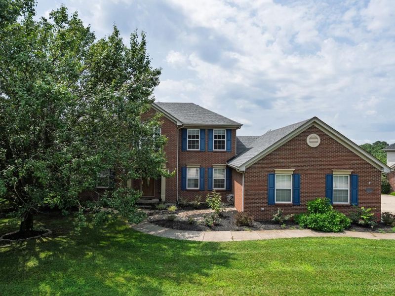 5593 Eden Ridge Drive, Green Township, OH 45247 Photo 3