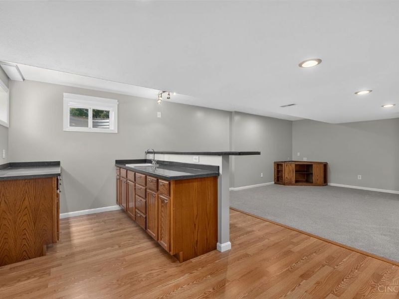 5593 Eden Ridge Drive, Green Township, OH 45247 Photo 33