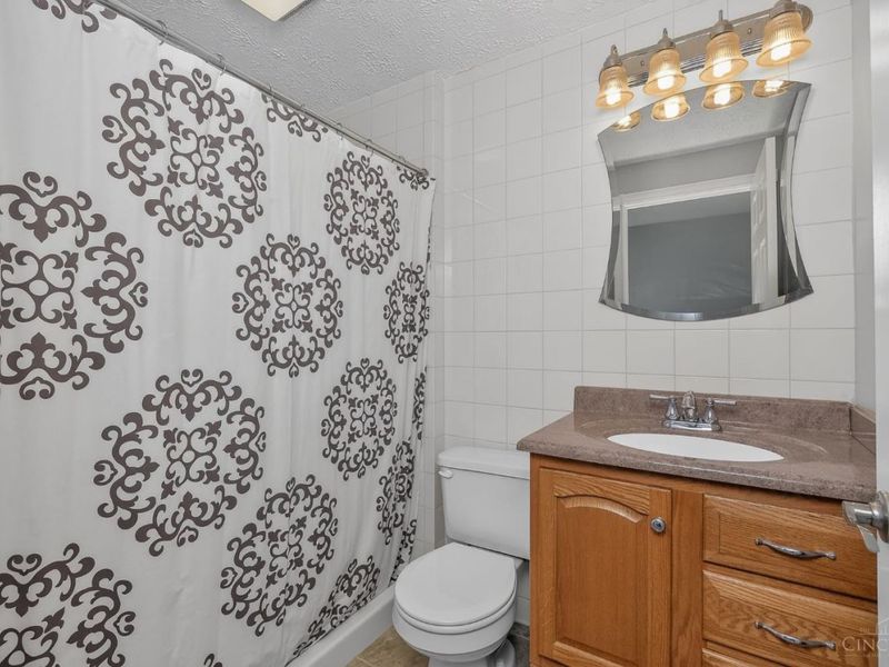 5593 Eden Ridge Drive, Green Township, OH 45247 Photo 34