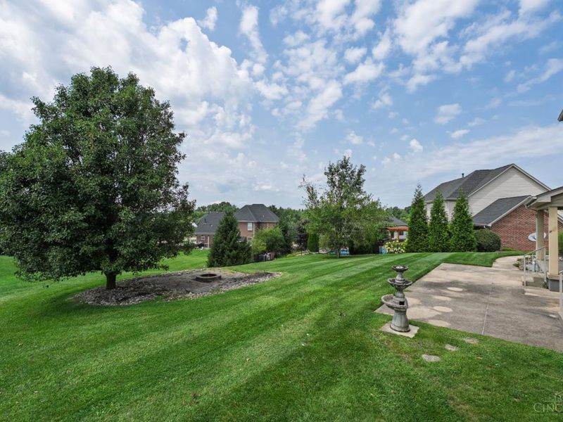 5593 Eden Ridge Drive, Green Township, OH 45247 Photo 43