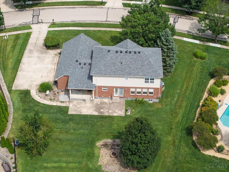 5593 Eden Ridge Drive, Green Township, OH 45247 Photo 46