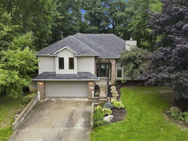 335 Northwest Passage Trail, Fort Wayne, IN 46825