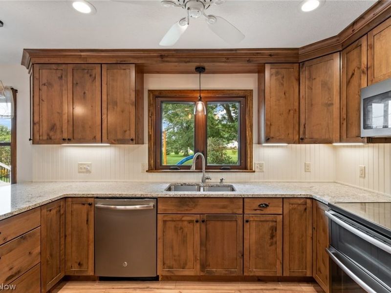 34 Kehner Road, Mogadore, OH 44260 Photo 11