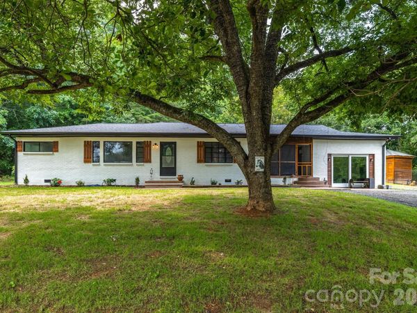 2197 Blackberry Road, Thomasville, NC 27360