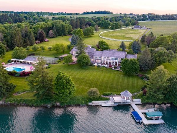 3074 W Lake Road , Skaneateles, NY 13152