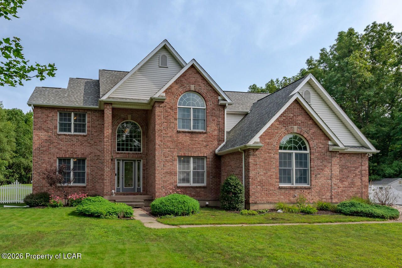 29 Crescent Road, Freeland, PA 18224 Main Photo