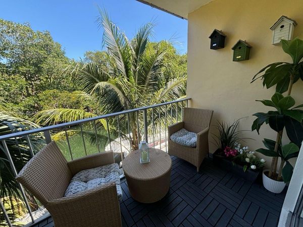 1860 Venice Park Dr , Unit 206, North Miami, FL 33181