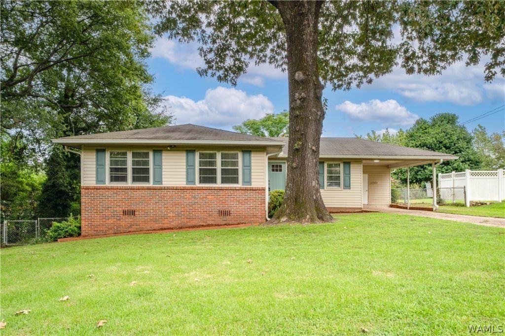 1505 60th Avenue E, Cottondale, AL 35453 Main Photo