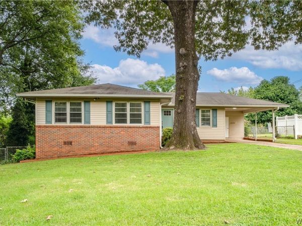 1505 60th Avenue E, Cottondale, AL 35453