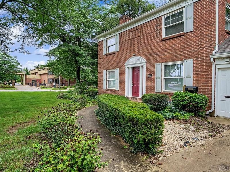100 Greendale Drive, Kettering, OH 45429 Photo 5