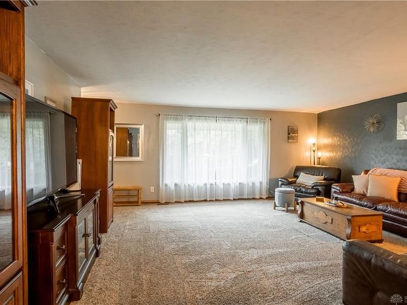 2165 Brookridge Drive, Beavercreek, OH 45431 Photo 4
