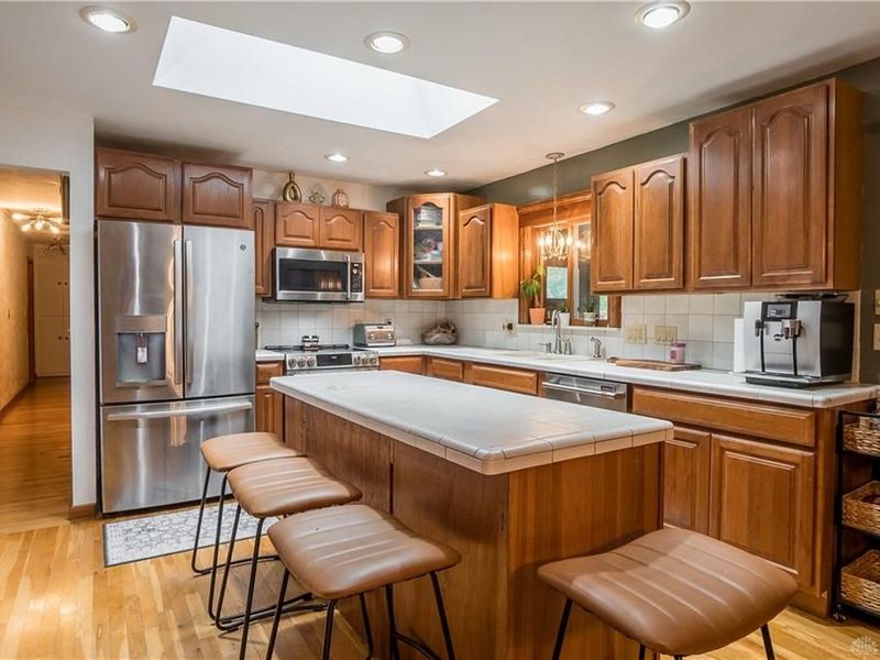 2165 Brookridge Drive, Beavercreek, OH 45431 Photo 5