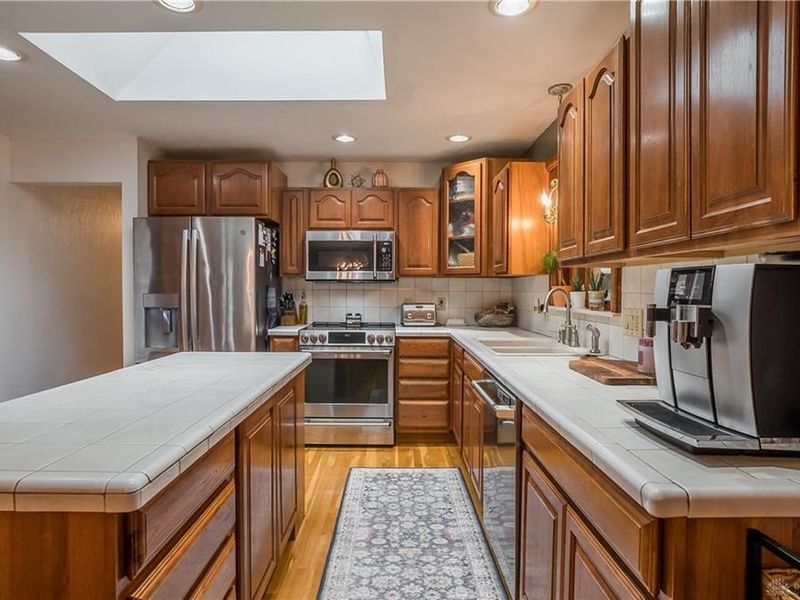 2165 Brookridge Drive, Beavercreek, OH 45431 Photo 6