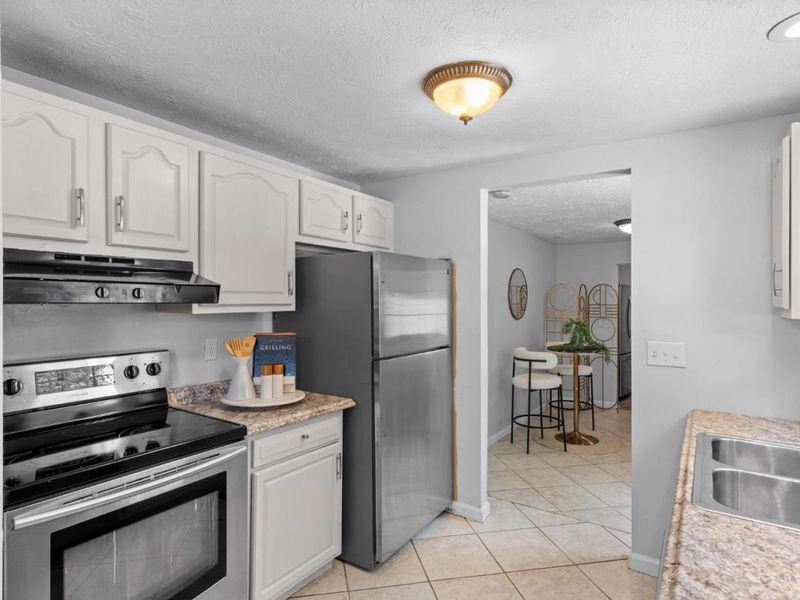 675 Woodgate Road, Union Township, OH 45244 Photo 11