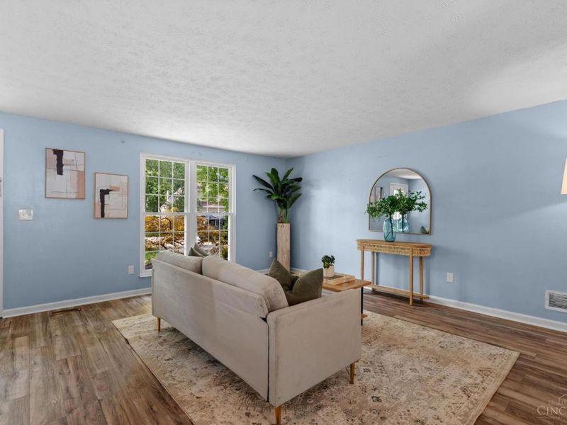 675 Woodgate Road, Union Township, OH 45244 Photo 8