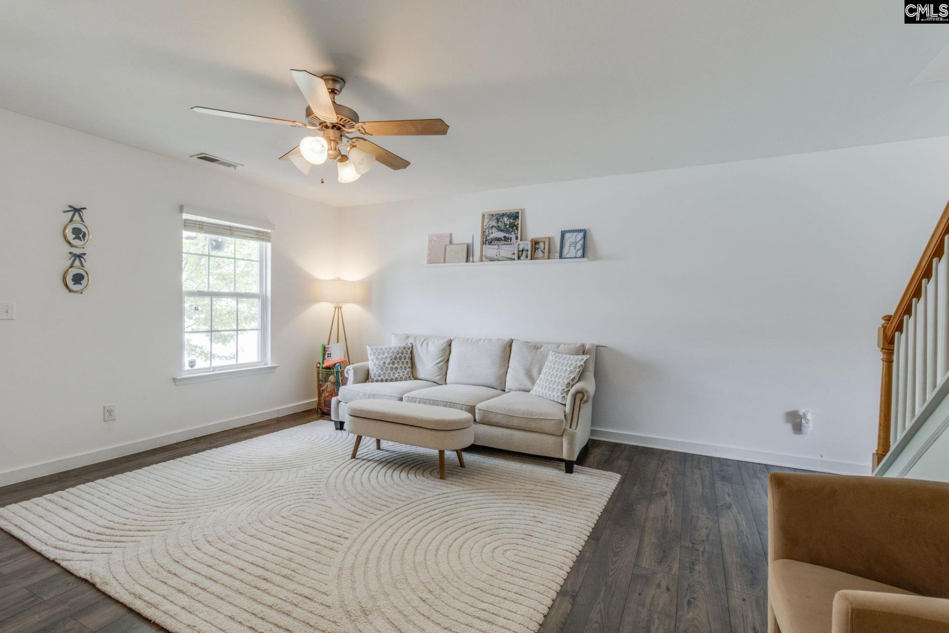 928 Northern Dancer Lane  Photo 4