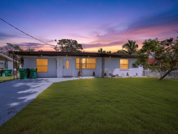 985 LIBERTY STREET , ENGLEWOOD, FL 34223