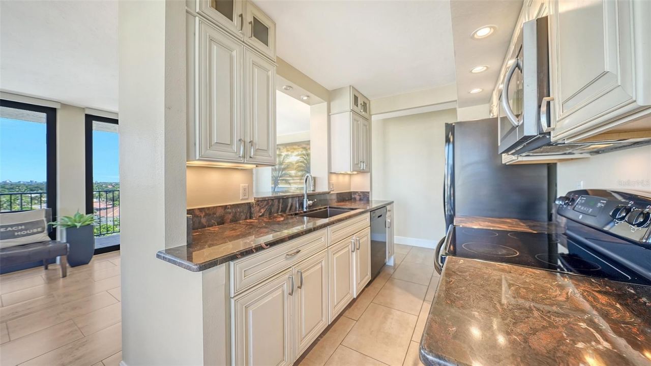 1055 Beach Road , Unit B602, Sarasota, FL 34242 Photo