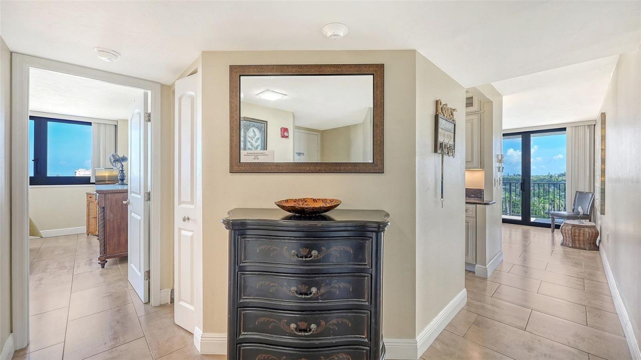 1055 Beach Road , Unit B602, Sarasota, FL 34242 Photo