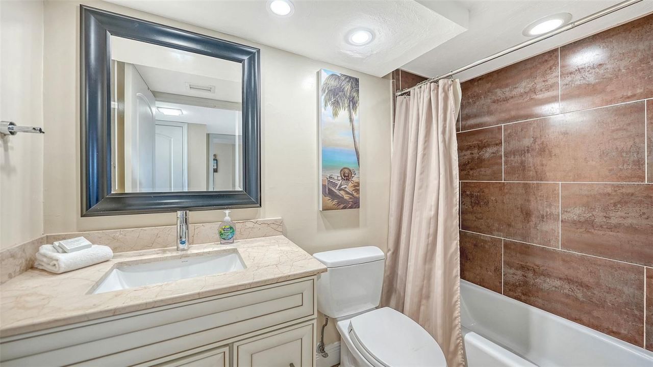 1055 Beach Road , Unit B602, Sarasota, FL 34242 Photo