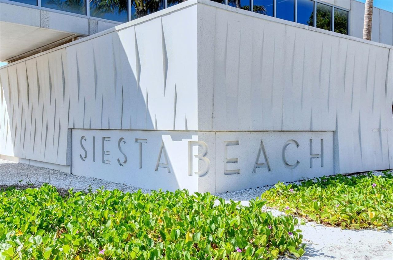 1055 Beach Road , Unit B602, Sarasota, FL 34242 Photo