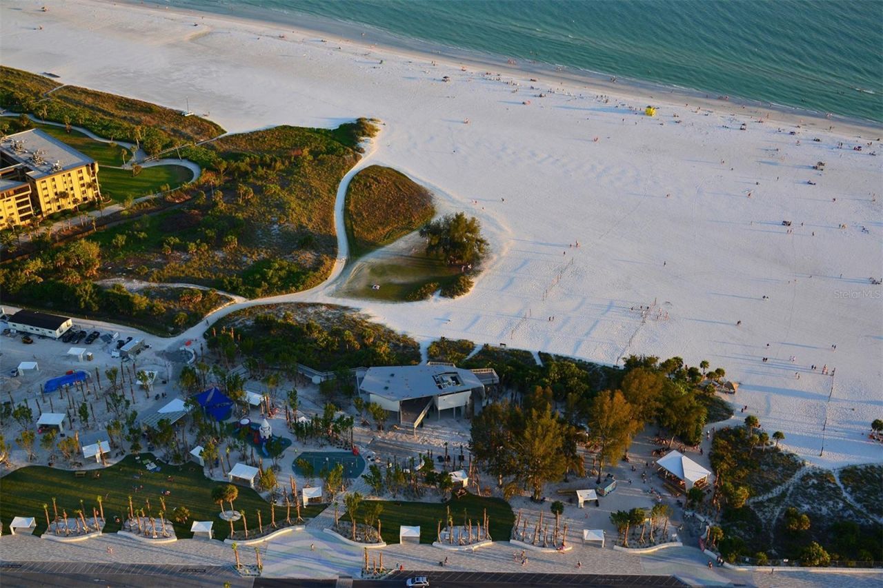 1055 Beach Road , Unit B602, Sarasota, FL 34242 Photo