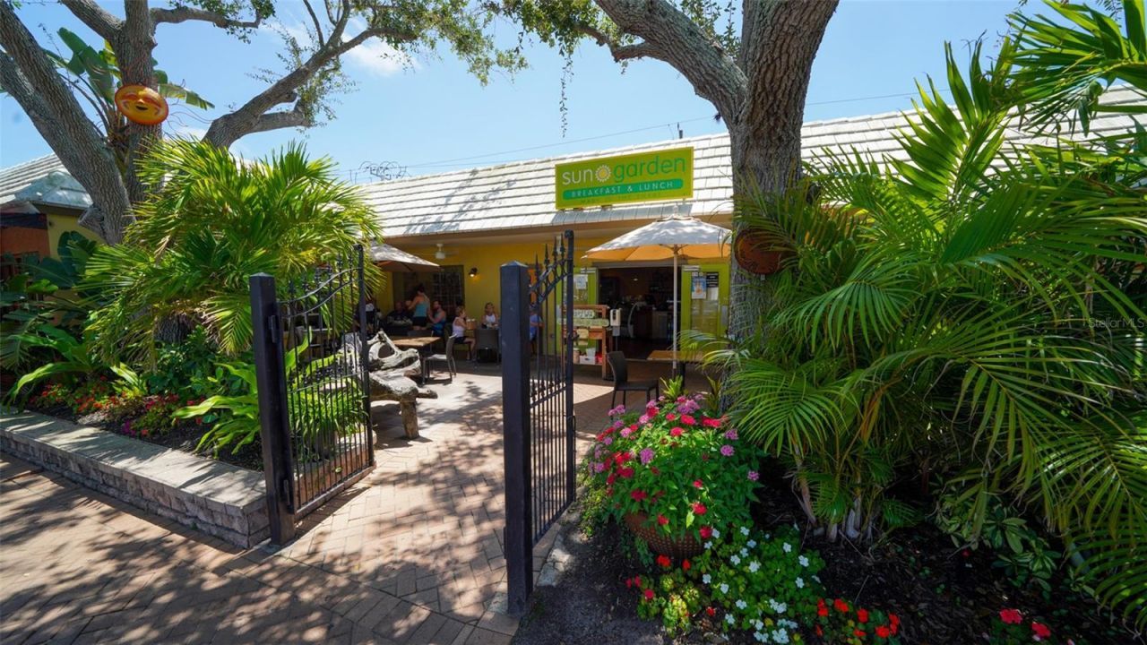 1055 Beach Road , Unit B602, Sarasota, FL 34242 Photo