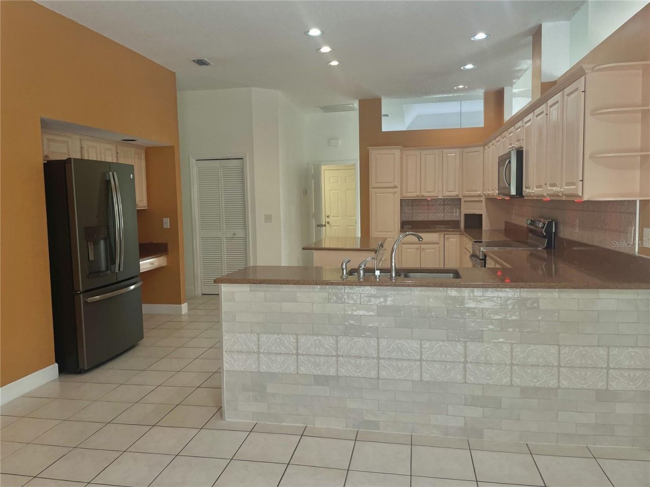 7116 Pebble Beach Lane, Seminole, FL 33777 Photo