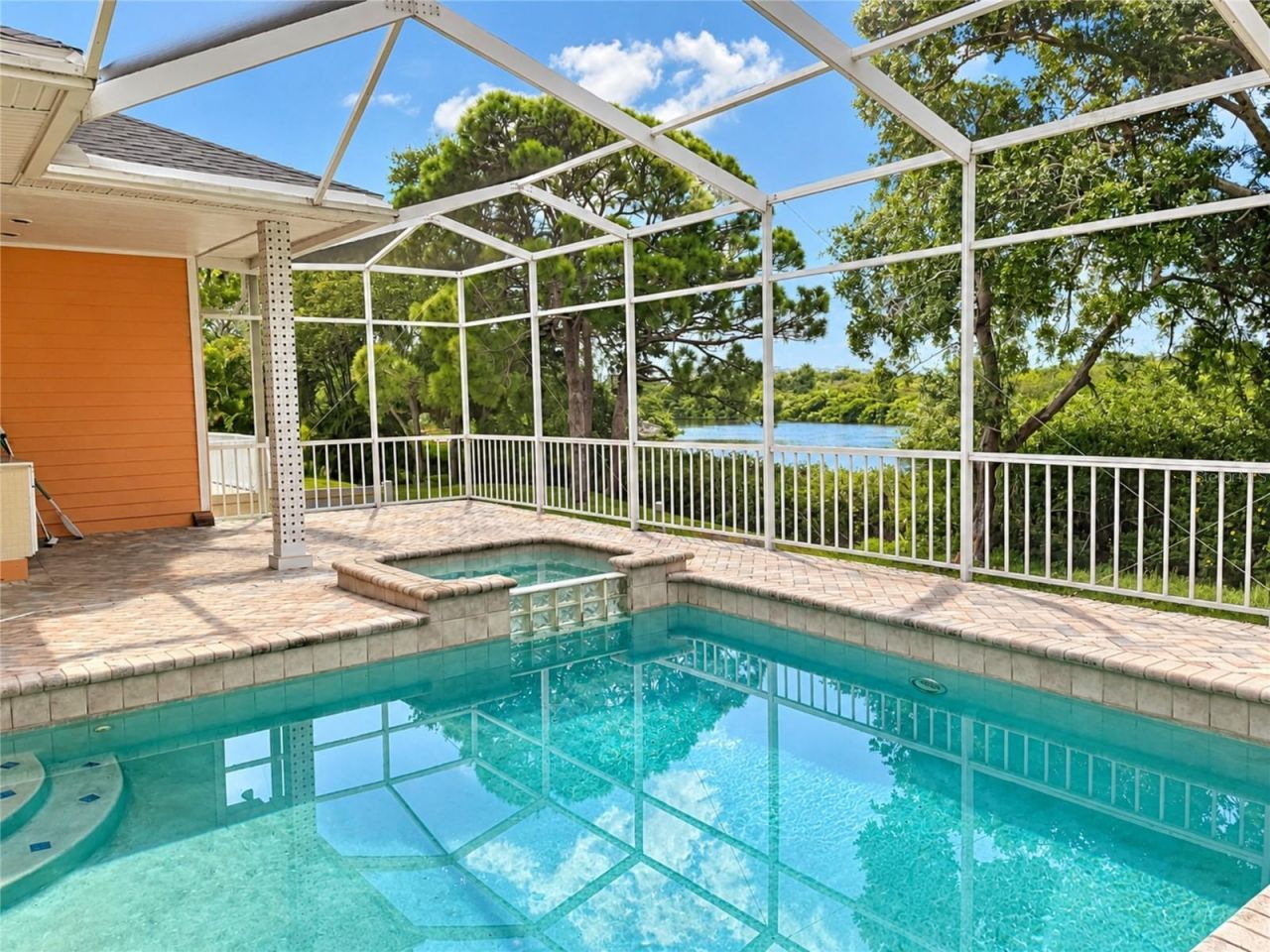 7116 Pebble Beach Lane, Seminole, FL 33777 Photo