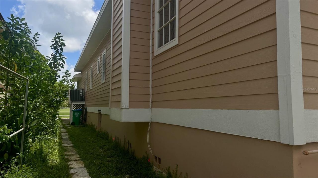 7116 Pebble Beach Lane, Seminole, FL 33777 Photo