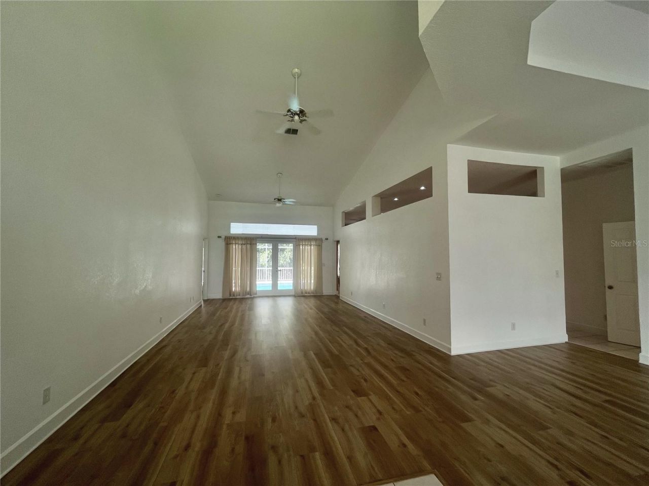 7116 Pebble Beach Lane, Seminole, FL 33777 Photo